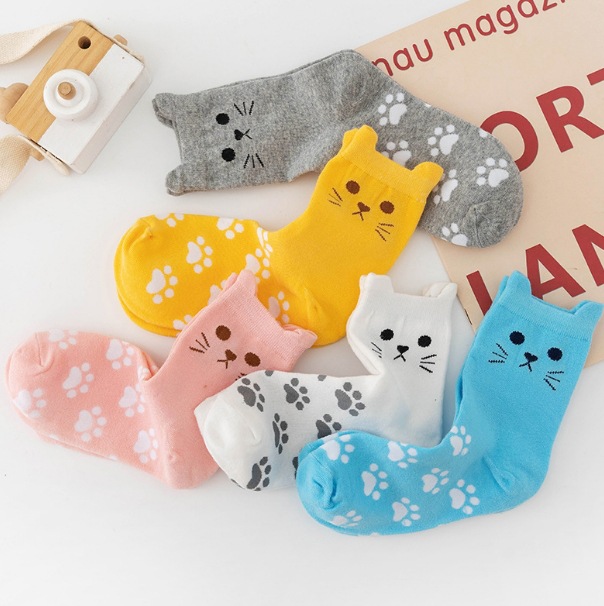 Factory wholesale cross-border foreign trade autumn and winter Korean version of women's socks tube socks three-dimensional cat socks warm cotton socks plus size