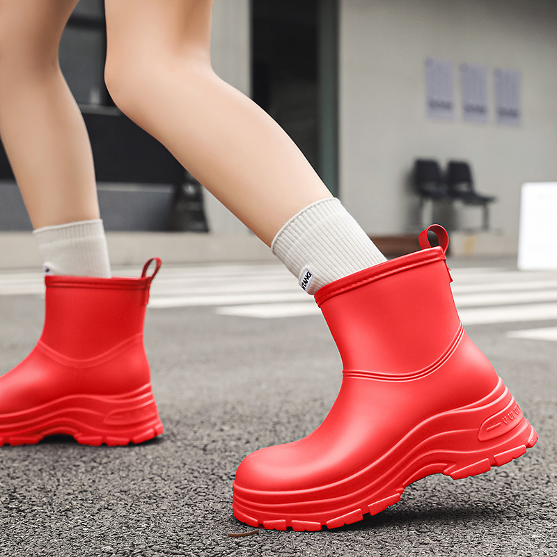 High-end foreign trade South Korea single fashion mid-tube women's rain boots frosted texture rain boots non-slip waterproof plastic shoes overshoes