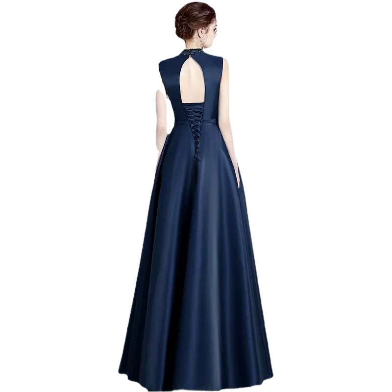 Satin Dress High-end Light Luxury Niche 2022 New High-end Texture Banquet Elegant Host Evening Dress Women