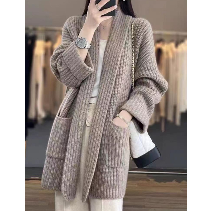 Picture of Korean style autumn and winter lazy style thick line plus size sweater cardigan elegant mid-length loose knitted thickened coat for women