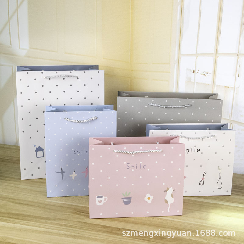 Simple Cartoon Small Large 38 Children's Birthday ins Style Gift Box Bag Portable Packaging Paper Bag