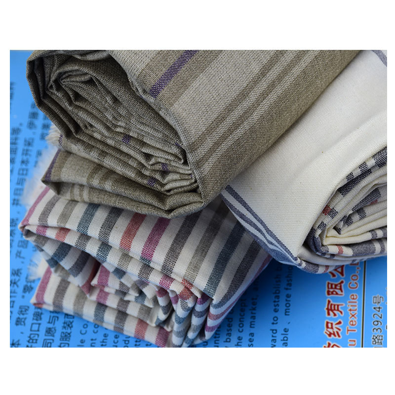 Picture of 100% Cotton Yarn-Dyed Plaid Fabric 100% Cotton Bed Sheet Children's Clothing Lining Fabric