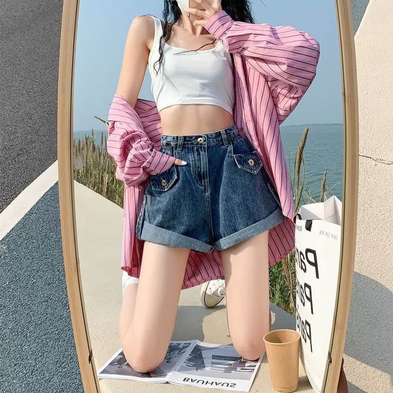 Picture of Blue curling Denim shorts women's summer 2024 New loose slimming high waist design sense a-Line hot pants