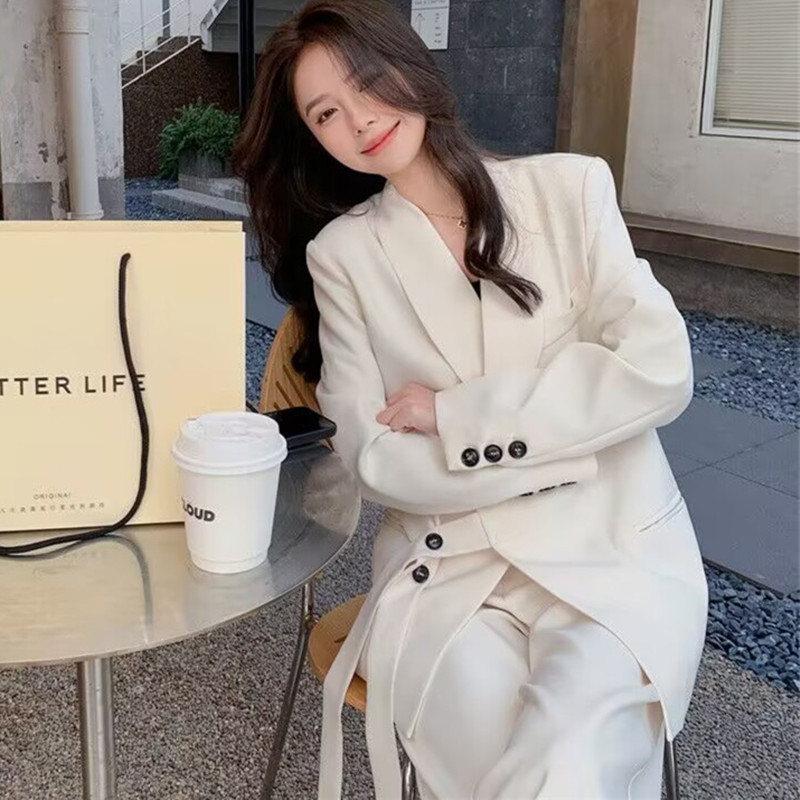 Suit two-piece suit high sense of casual aura powerful goddess 2023 new small spring and autumn small suit female