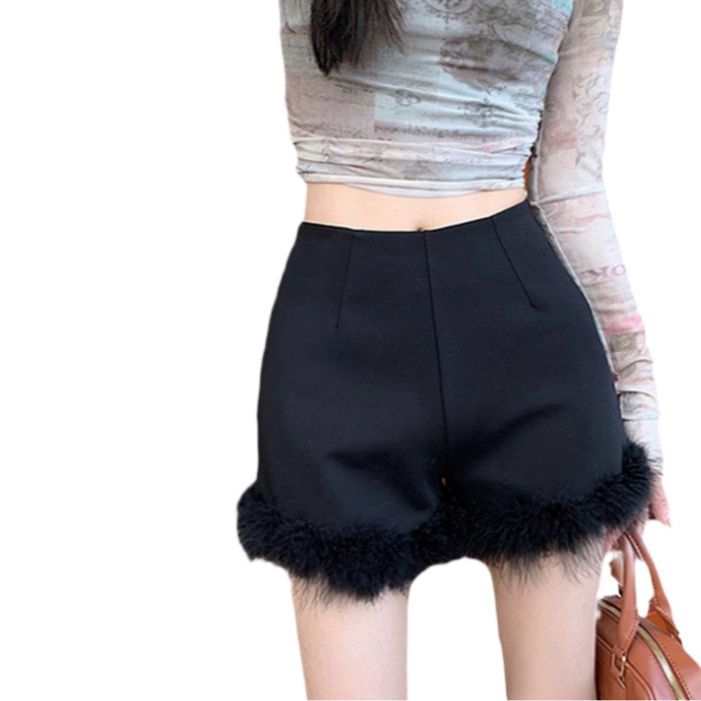 Black Furry Shorts with boots for women 2023 new autumn and winter outer wear high waist niche A- line bottoming hot pants