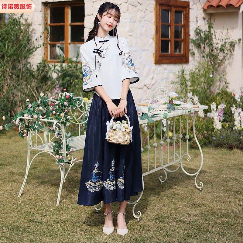 Picture of Spring and Summer New Republican Women's suit Chinese Style Young Vintage Hanfu Improved Cheongsam Chinese Buckle Top