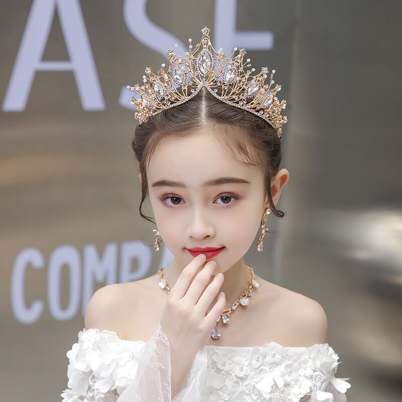 Children's catwalk crown headdress Princess Korean girls children's birthday gift hair accessories handmade Crown direct sales