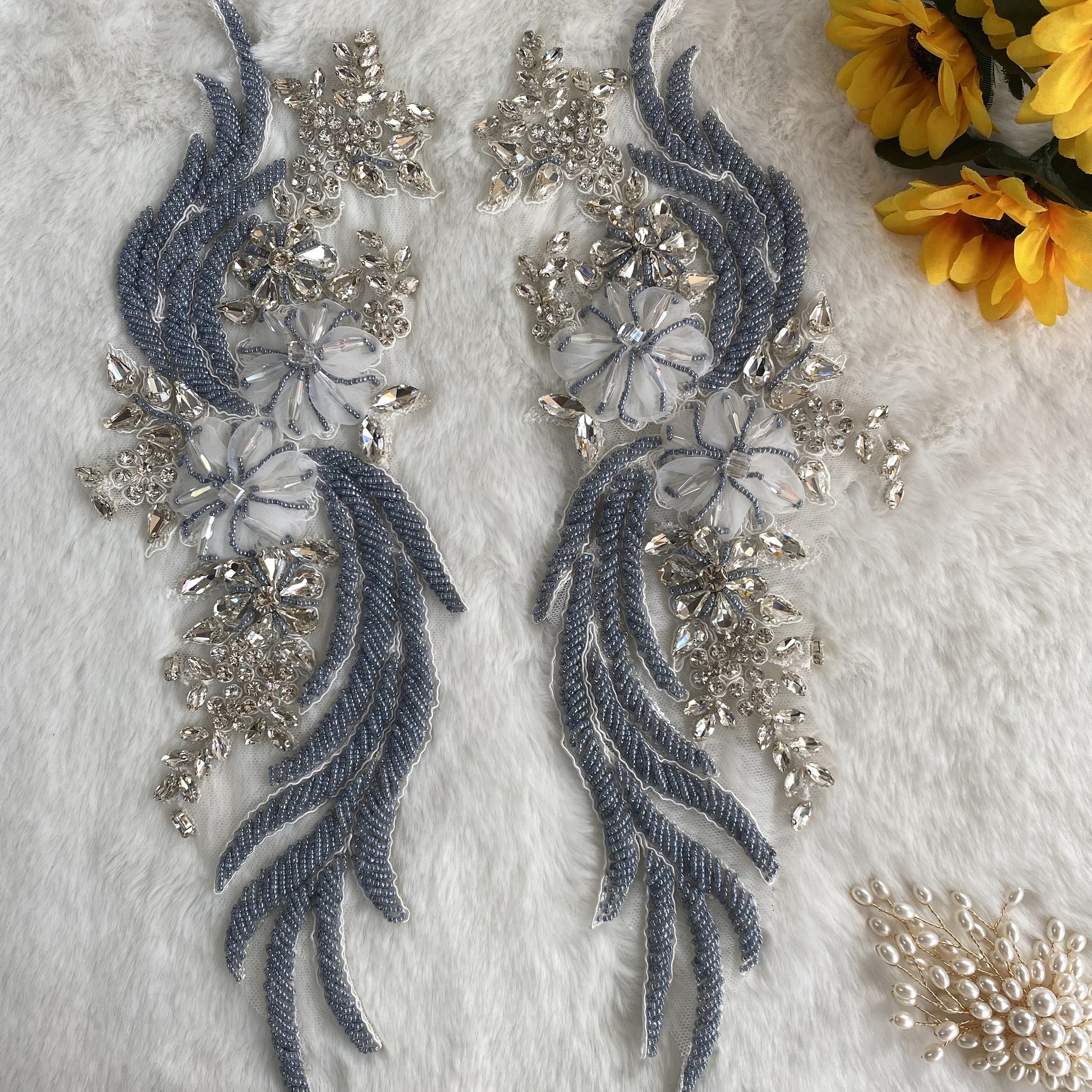 Wedding Dress Heavy Industry Handmade Nail Diamond Bone Flower Contrast Lace Decal DIY Garment Accessories