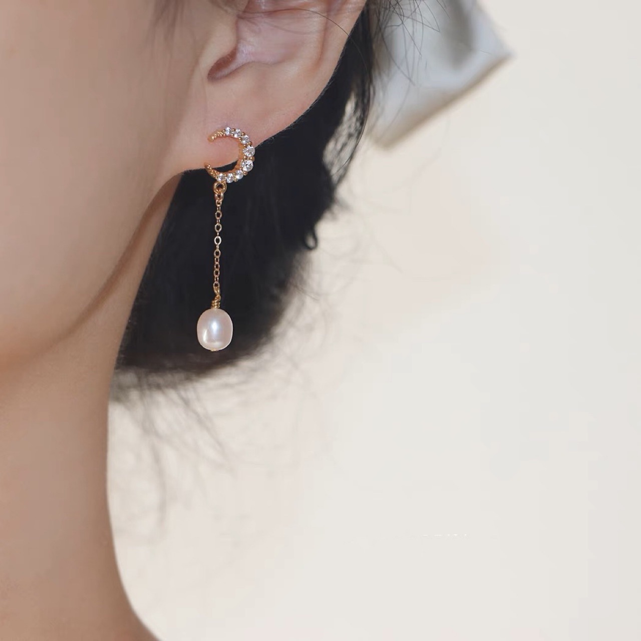 Moon Lovers Design Sense Natural Freshwater Pearl Earrings Silver Pin Long Ear Studs Elegant Elegant and Exquisite Moon Fairy