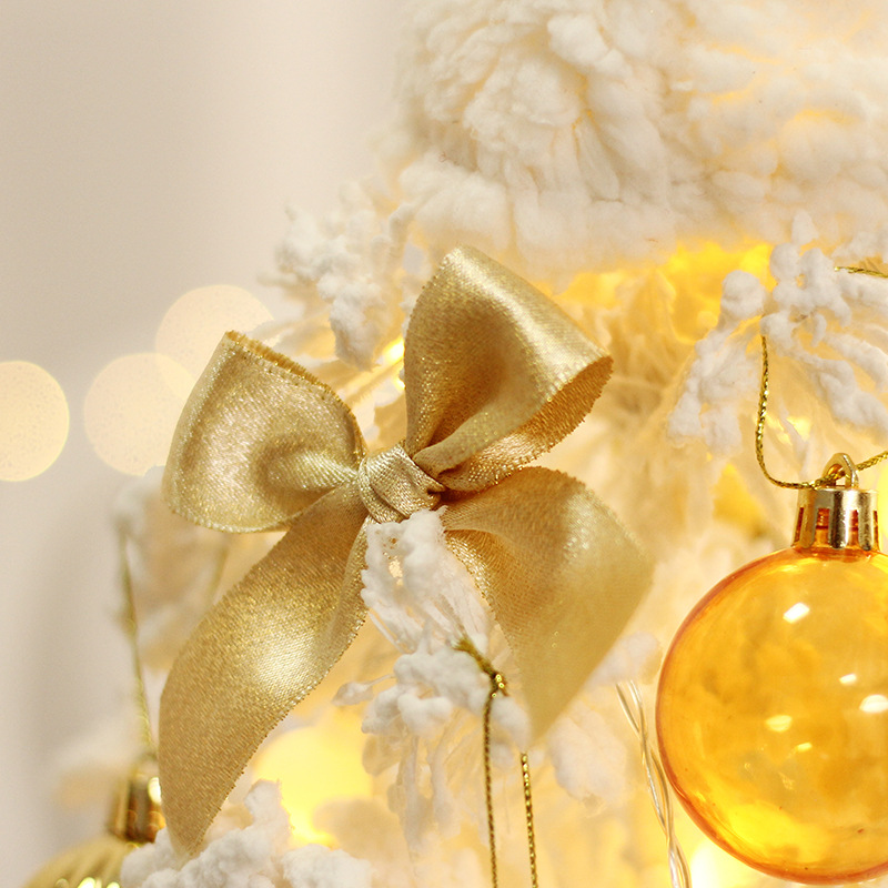 Picture of Amazon Cross-border New Christmas Decorations White PVC Flocking Mini Desktop Christmas Tree suit Ornaments