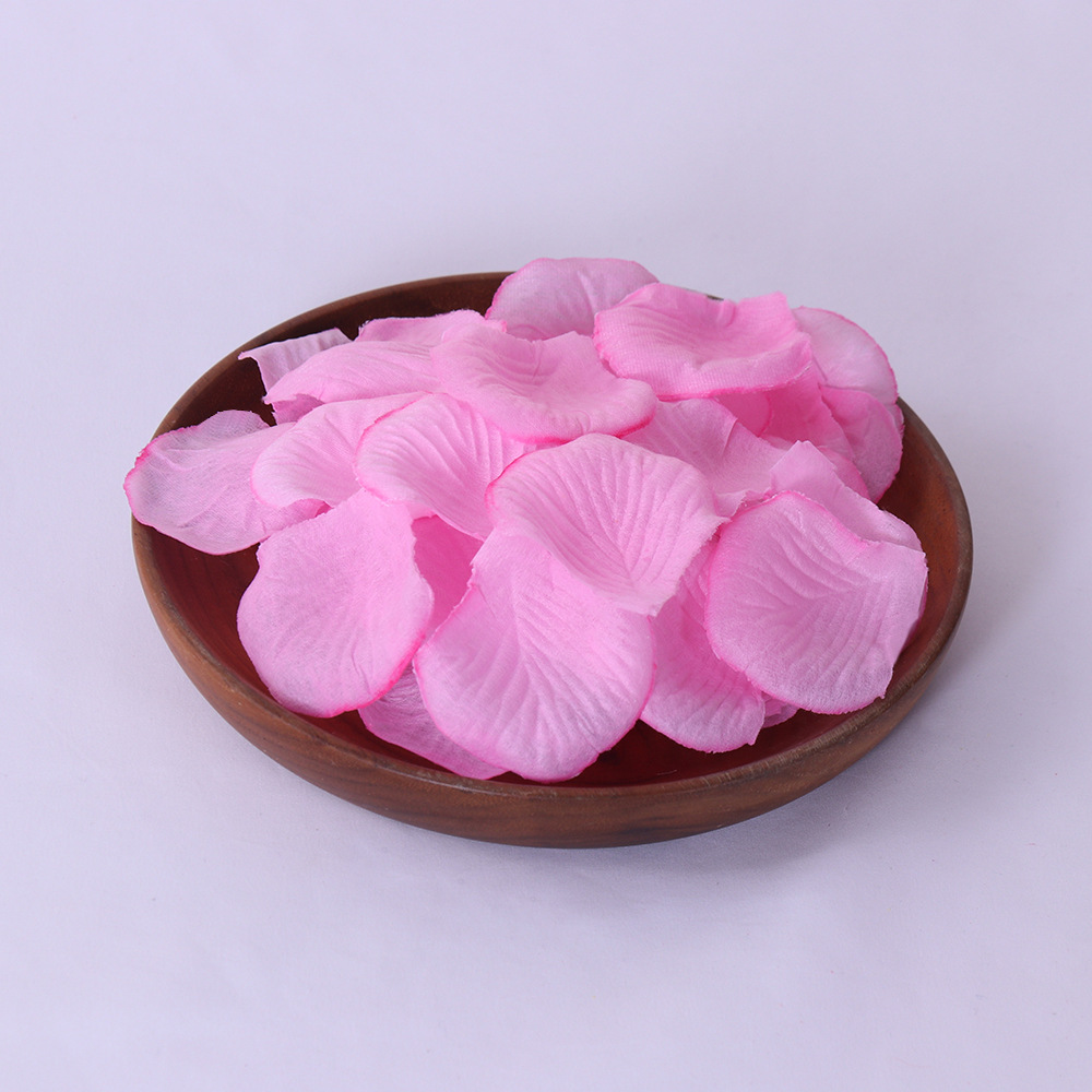 Picture of Non-woven fabric stacked 1000 pieces of rose petals wedding bar celebration hand decorative props artificial flower generation