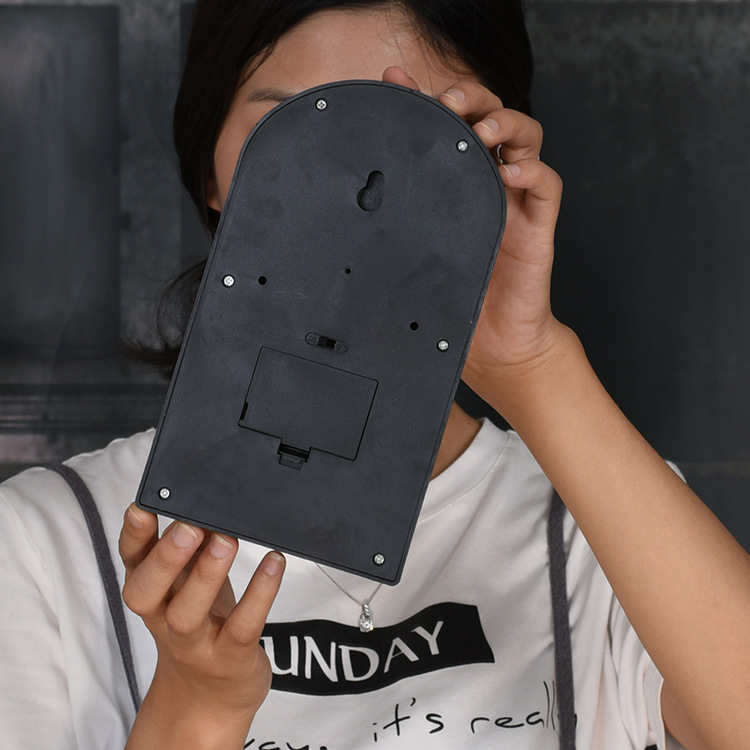 Picture of New Halloween Horror Shape Ghost Eye Doorbell Luminous Haunted House Secret Room Tricky Scary Toy Pendant Wholesale