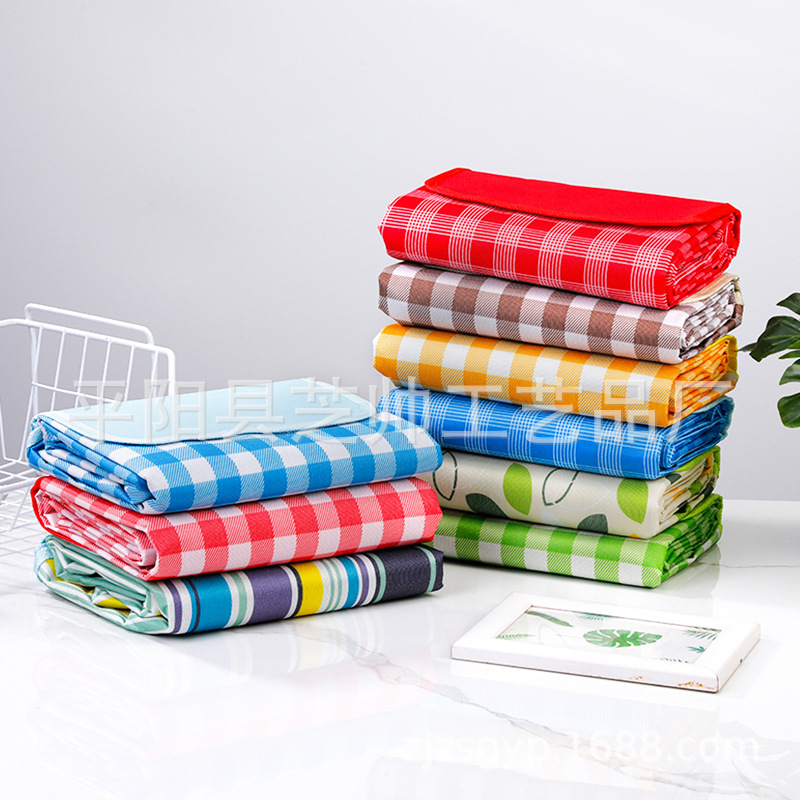 Picture of In stock 600D Oxford cloth picnic mat moisture-proof floor mat folding portable spring outing tent mat thickened waterproof beach mat