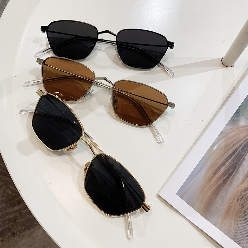 European and American Metal Small Square Frame Sunglasses Cross-Border Korean Style Sunglasses for Men and Women Fashion Trendy Sunglasses Internet Celebrity Retro Square