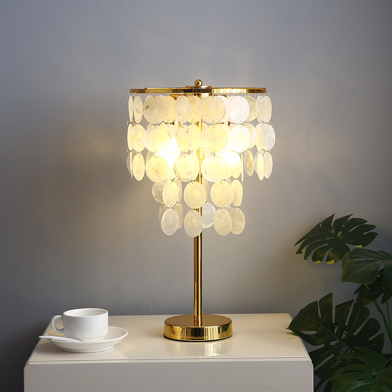 Nordic Modern Simple Shell Retro Small Table Lamp Bedroom Home Creative Wedding Warm Flower Living Room Bedside Lamp