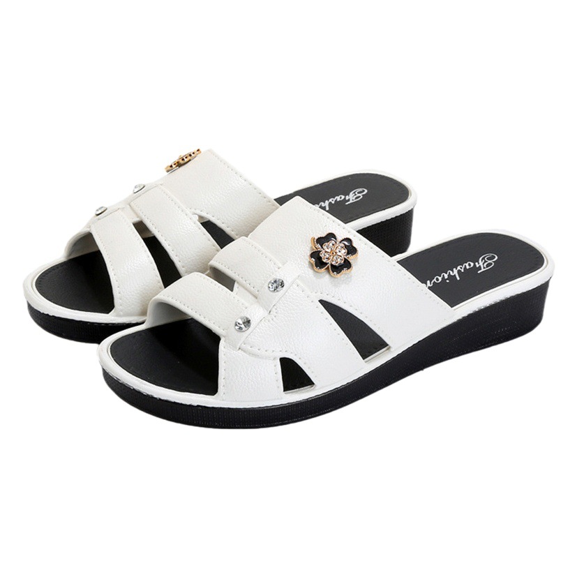 Women's summer outdoor slippers casual fashion mid heel platform home indoor outdoor non-slip soft bottom women's sandals