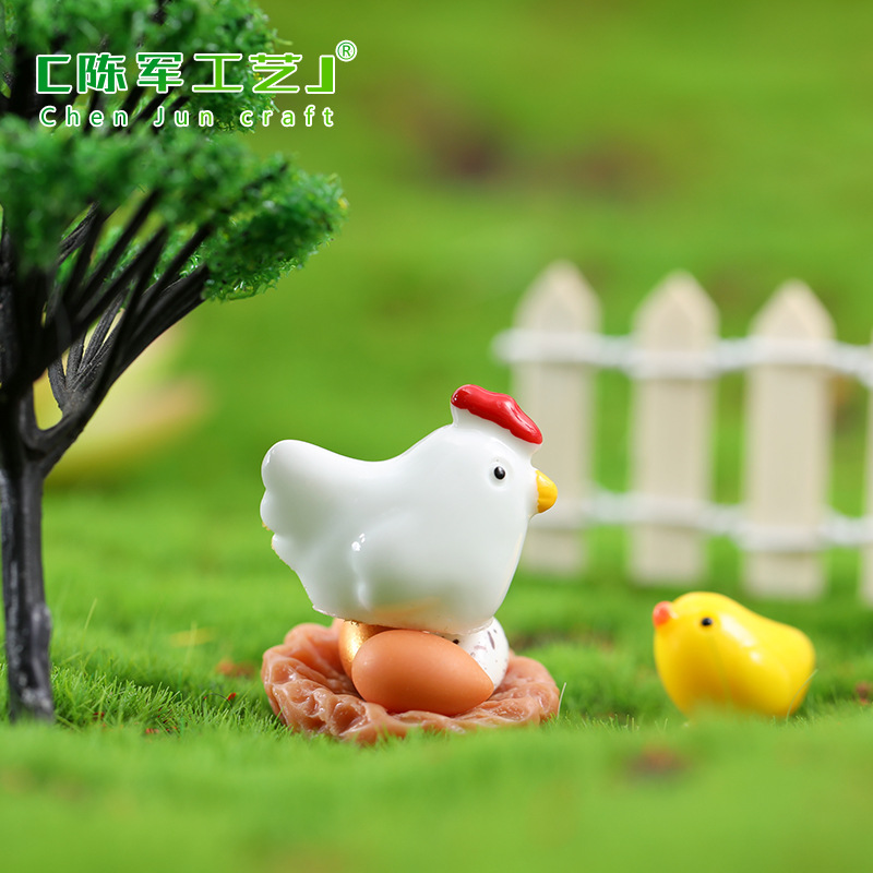 Picture of Moss Micro Landscape Decoration Ornaments ZAKKA Grocery Landscaping Decoration Material Accessories Chick Family