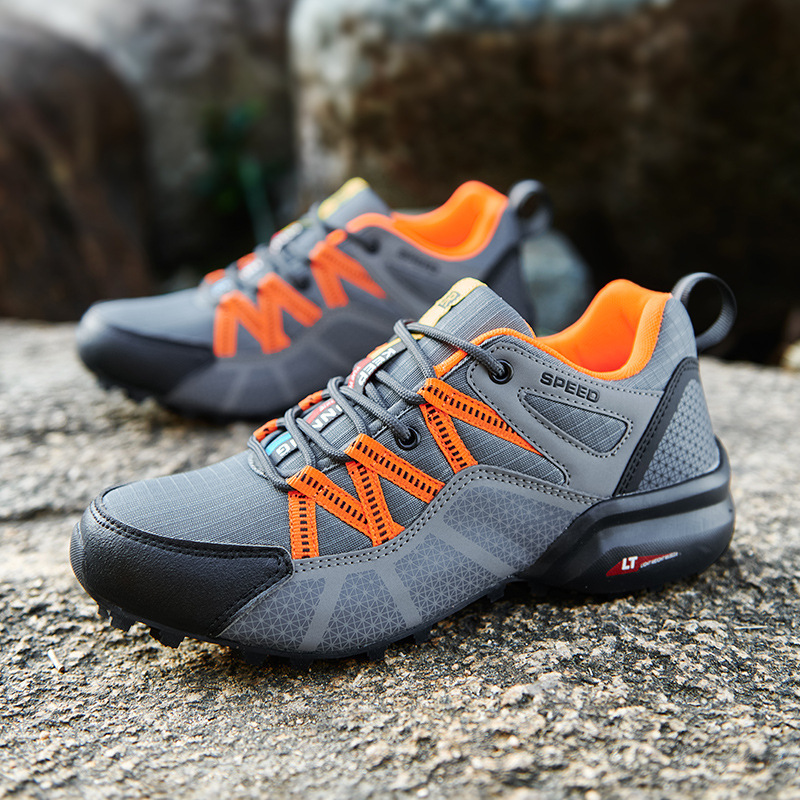 2024 men's shoes hiking shoes outdoor shoes spring and autumn low-top leather wear-resistant non-slip hiking cross-country running sneaker