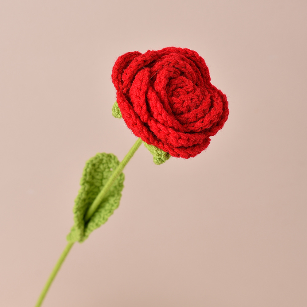 Picture of Finished Hand-Knitted Rose Artificial Flower Knitting Flower Handmade Flower DIY Wool Knitting Homemade Crochet Bouquet