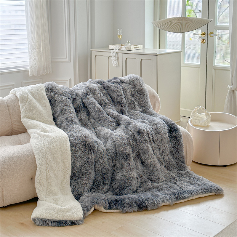 Picture of Cross-border blanket quilt Ziyun mink velvet quilt core winter quilt lambswool spring and autumn quilt thickened warm dormitory too Air conditioning quilt