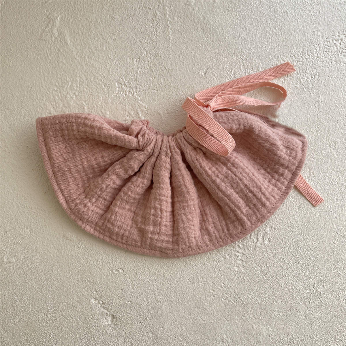 Picture of Newborn baby 4 layers cotton yarn saliva towel gauze bib tether baby saliva towel anti-spitting bib