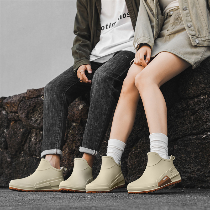 2024 new arrival rain boots men and women cross-border fashion water shoes plus cotton non-slip rain boots short adult waterproof outdoor boots
