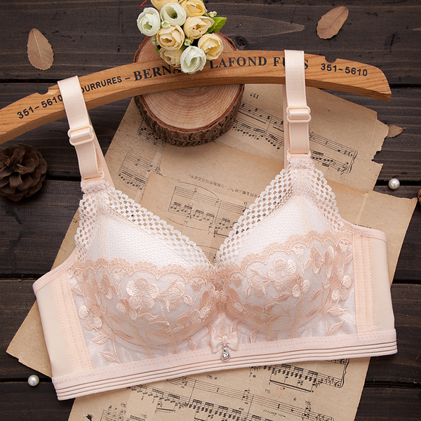 Picture of White Intimates for Women, Thin, Wire-Free, Push-Up, Side Breasts, Breathable Bra, Sexy and Beautiful Back, Spring Bra, Push-Up