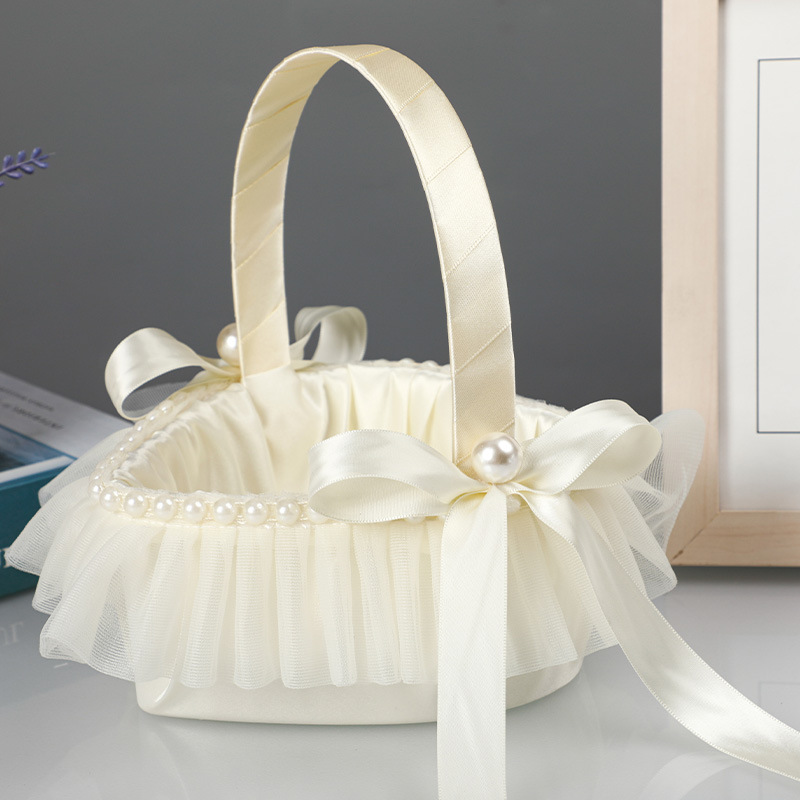 New Amazon cross-border wedding flower basket heart-shaped bow decoration bridesmaid flower basket milk white factory wholesale