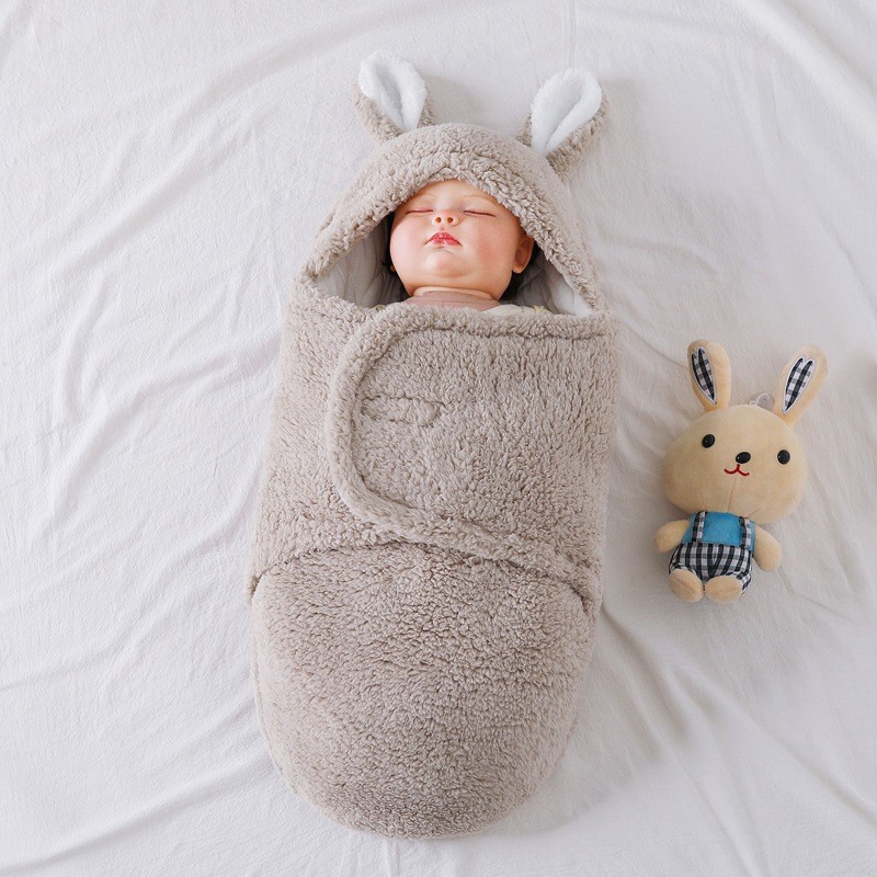 Picture of Coated Baby Newborn Baby Sleeping Bag Anti-Scare Swaddling Baby Supplies for Newborn Baby in Autumn and Winter