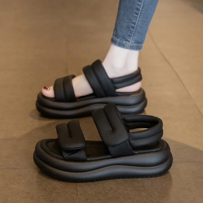 Thick-Soled Bread Sandals Women's Summer Outer Wear Casual Sports Beach Shoes 2025 New Student Roman Women's Shoes