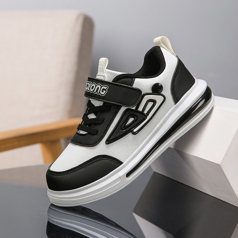 Children's Shoes, Boys' Sports Shoes, 2024 New Leather Waterproof, Non-Slip, Soft Sole, Lightweight Sports Shoes for Middle-Aged and Older Students