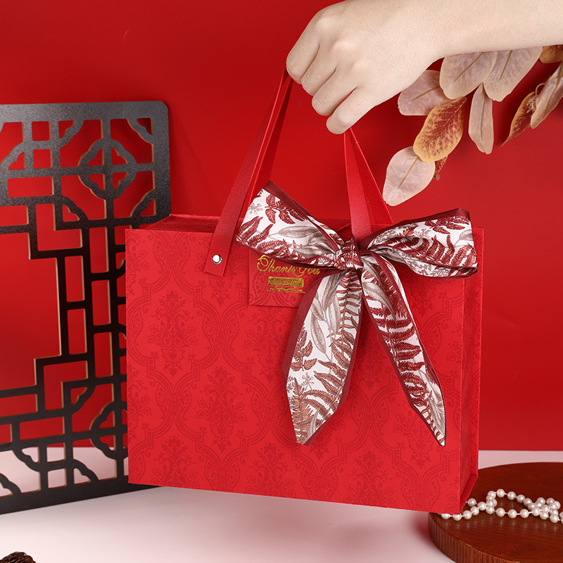 New red wedding gift box wedding candy box large portable box back gift box gift box empty box