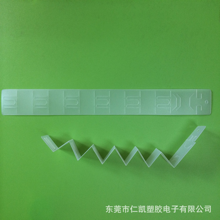 Manufacturers supply a large number of PVC PP hanging strips supermarket hanging strips, plastic hanging strips, display hanging strips color hanging strips