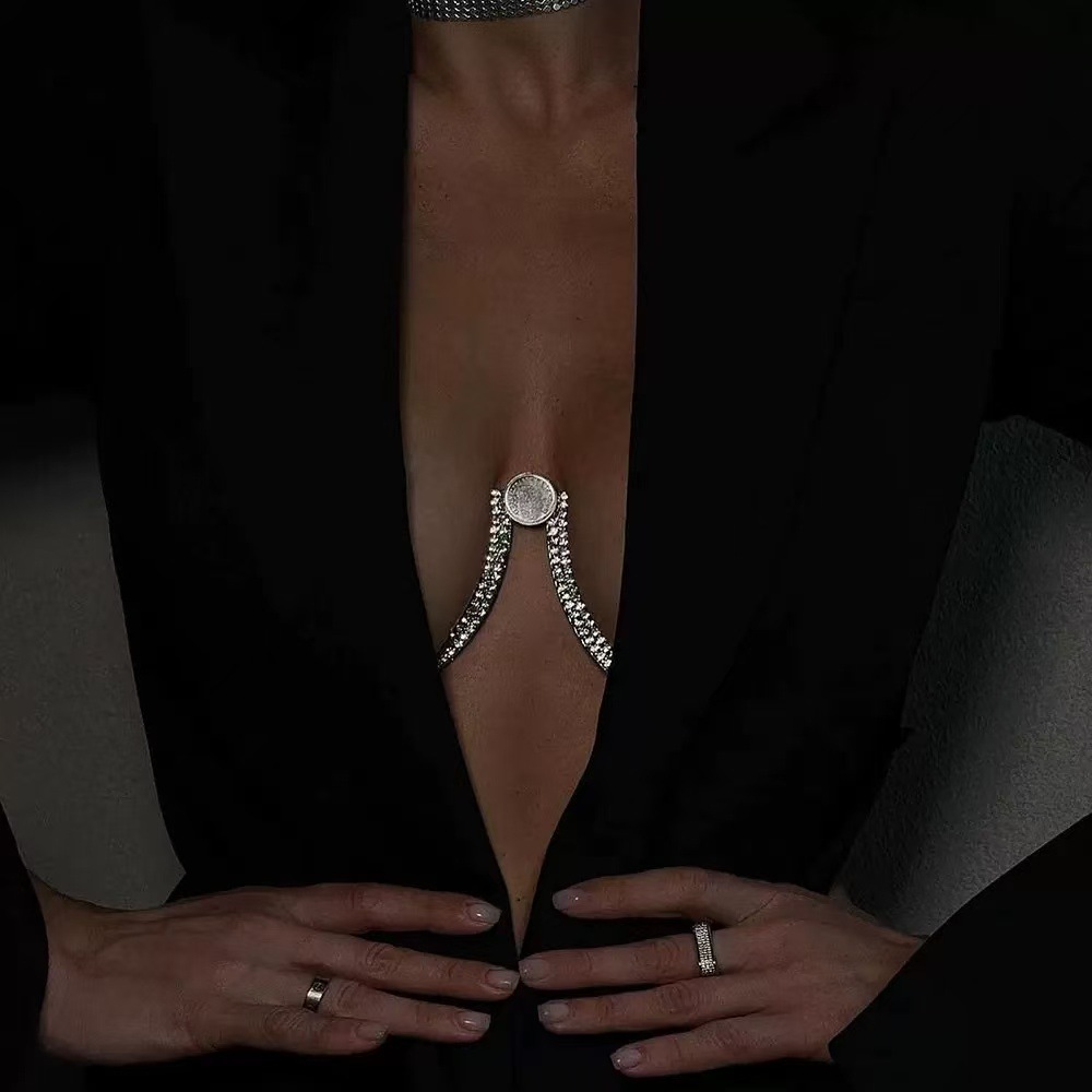 Temu Cross-Border Fashion Rhinestone Coin Bra Luxury Nightclub Sexy Beauty Bra Chain Body Chain