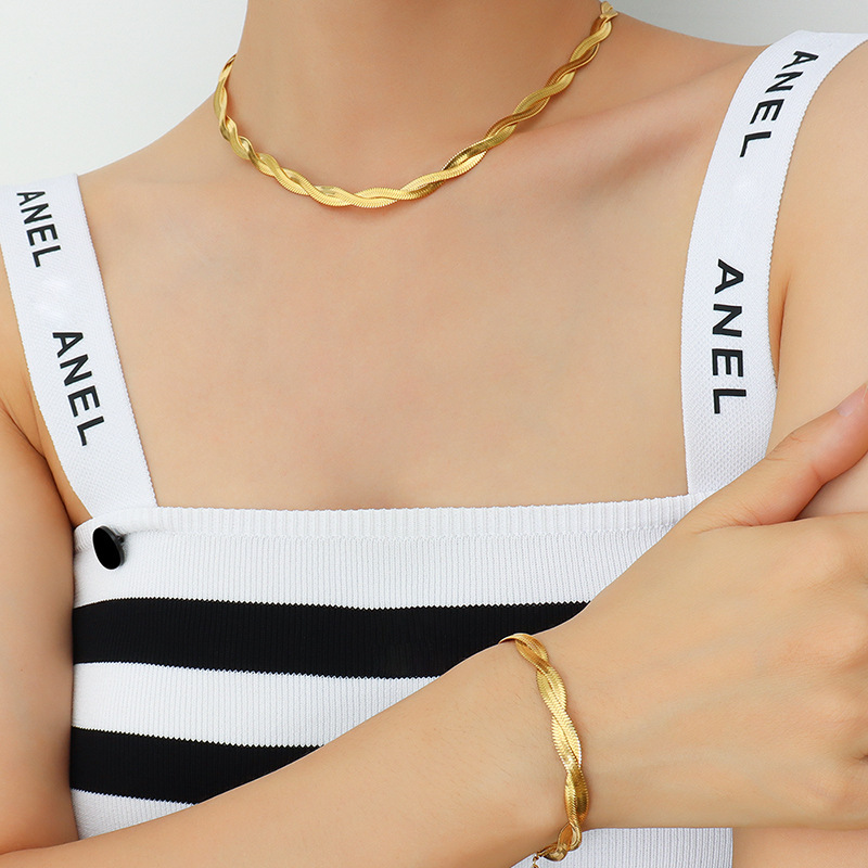 European and American style choker cross winding personality design bright necklace bracelet plated 18 real gold necklace jewelry jewelry