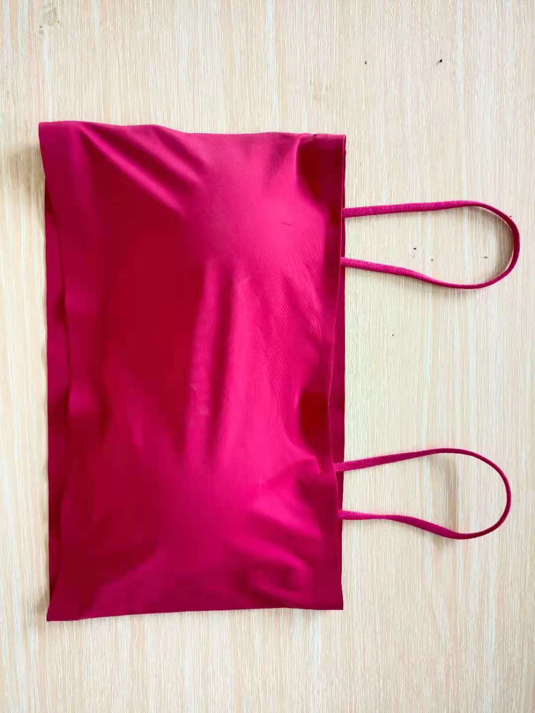 Picture of Ice Silk One-word Wrap Chest Anti-slip Underwear Girls Sexy Strapless Bottoming Sling Small Vest Women's Inner Wear Thin