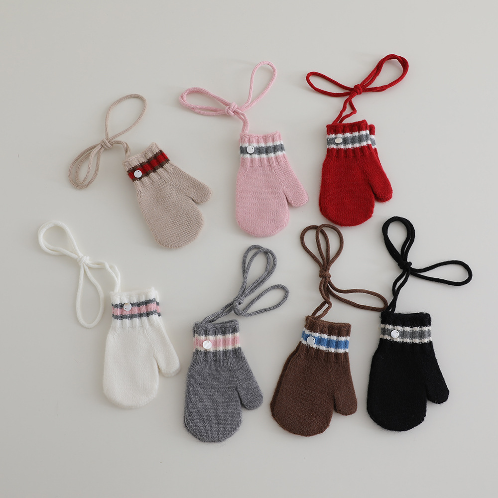 Striped Lanyard Simple Bag Finger Gloves for Children Boys' and Children' s Neck-Hanging Foreign Style 2-6 Year Old Baby Gloves with Pointer