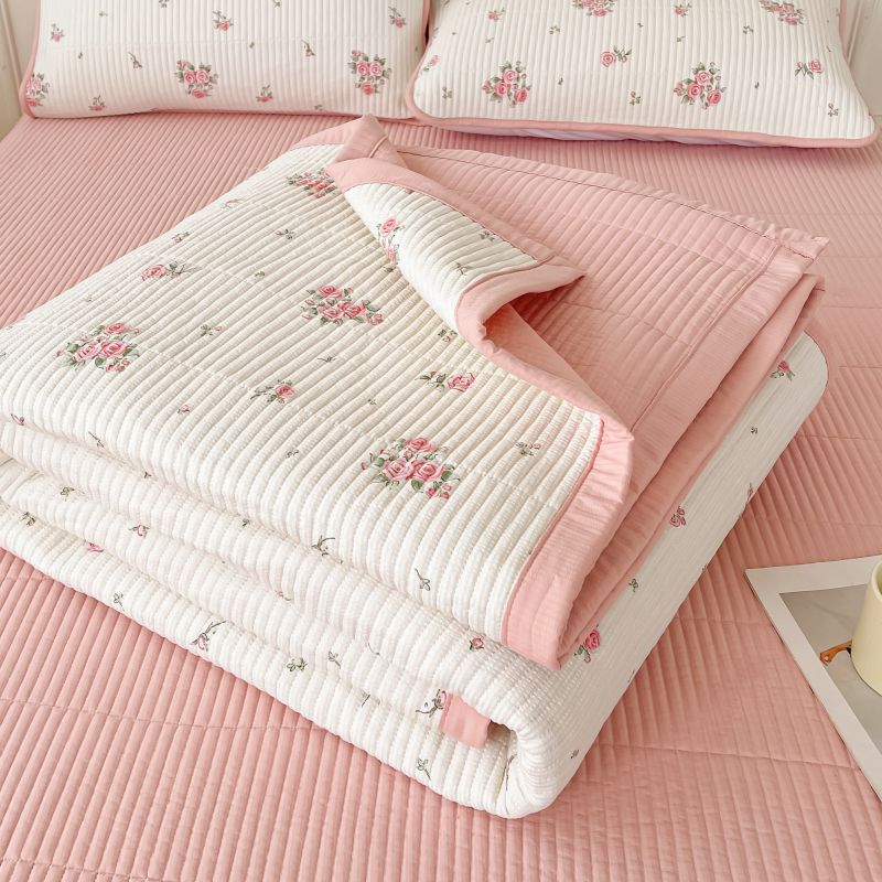 Picture of Mother and Baby Grade a Pure Cotton Bed Cover Three-Piece Set for Naked Sleeping Washed Cotton Cartoon Small Fresh Student Cotton Bed Bed Sheets Bed Cover