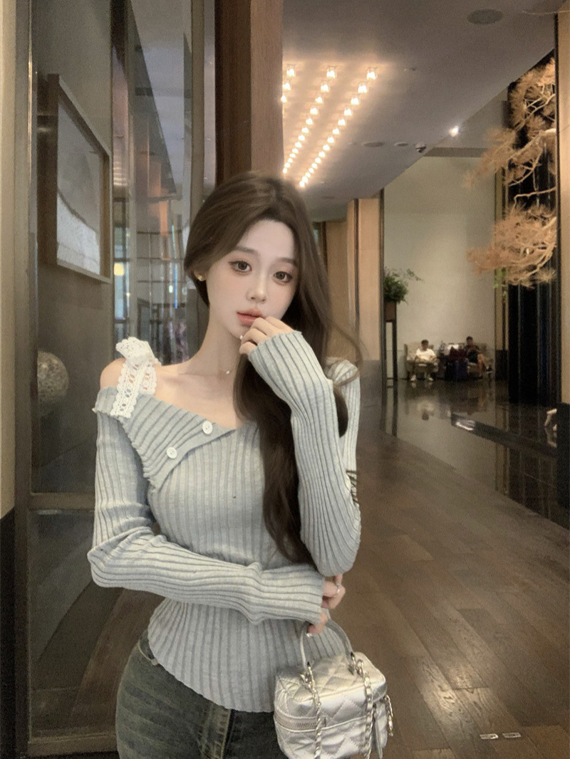 Autumn and Winter Lazy Style Niche Spice Girls Sexy Vintage Interior Design Sense Grey Pure Desire Style Swing Shoulder Knitted Top for Women