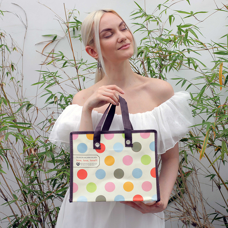 Colorful Laminated Non-Woven Fabric Clothing Bag Storage Shopping Gift Bag Advertising Tote Bag with Printed Logo, Hot-Selling Cross-Border