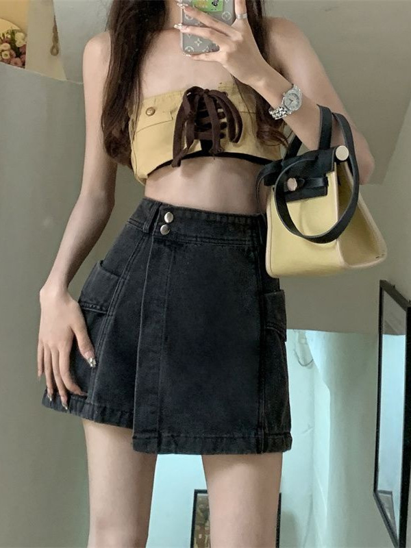 Retro American Sexy Denim Shorts for Women 2024 Summer New High-waisted Loose Slimming Look Hip-covering Design Culottes