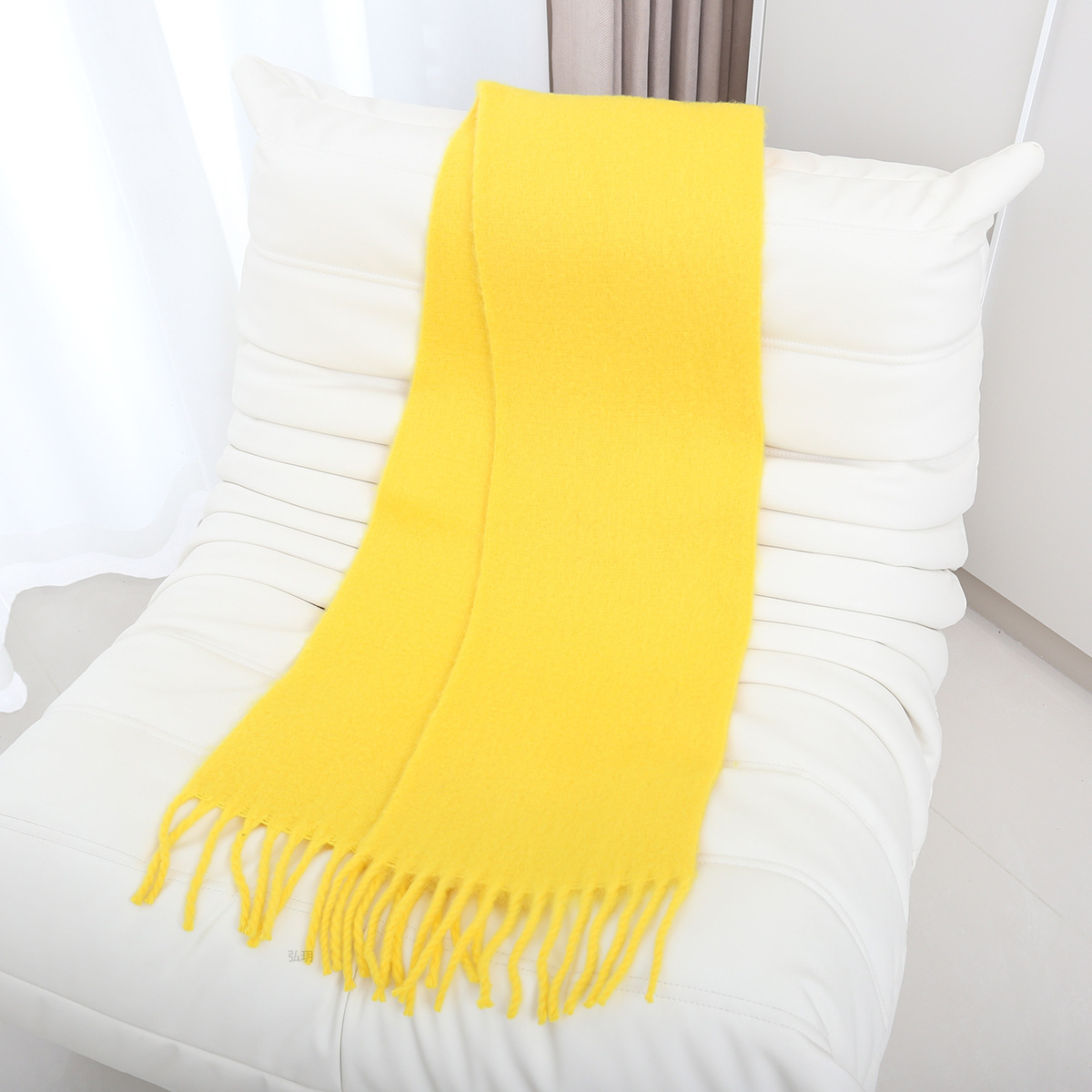 Picture of Set of standard new Luowei loe same style mohair mixed imitation scarf thickened warm plain tassel scarf shawl