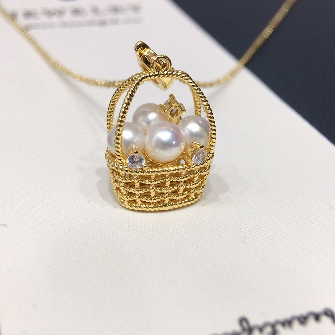 Seiko's Popular Small Flower Basket Aurora Natural Freshwater Pearl Universal Buckle Pendant Flash Diamond Pearl Clavicle Chain Wholesale
