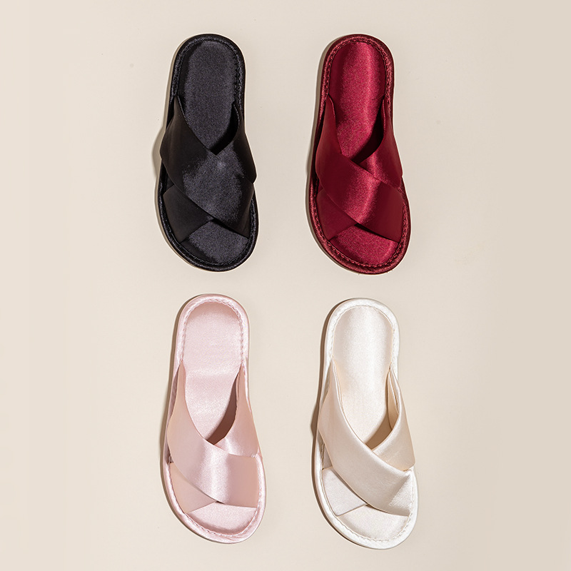 Wedding slippers Festive couple red female wedding bridesmaid hand gift morning gown light luxury slippers high-grade summer