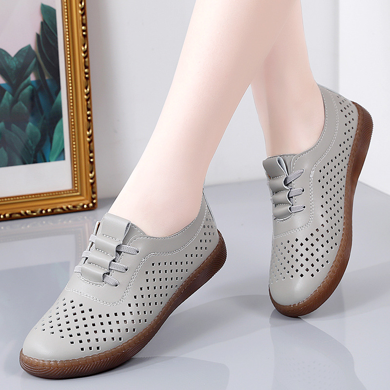 Fashion and Comfortable Soft Leather Women's Single-layer Shoes 2024 Spring and Summer Flat Bean Shoes Non-slip Lightweight Leather Shoes for Mothers