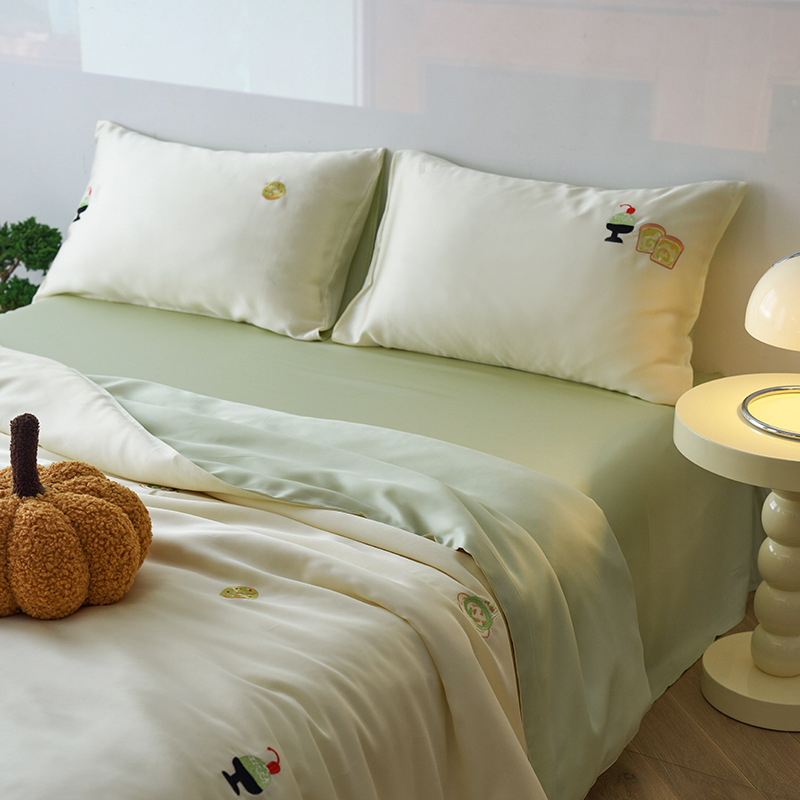 Class A 80 small fresh ins Wind Lanjing Tencel embroidery four-piece set cute cartoon girl cool silky bedding