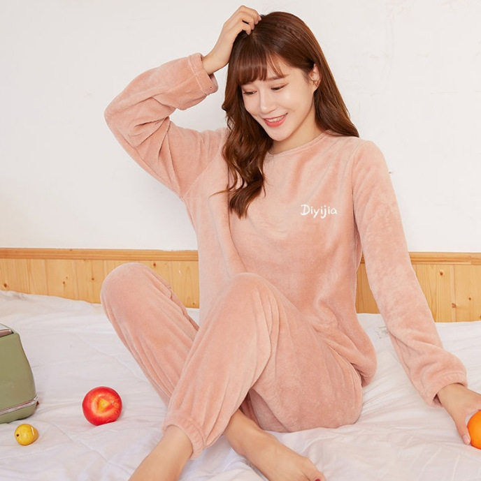 Picture of 2025 Autumn and Winter Coral Velvet Fairy Warm Suit Women's Outerwear Thickened Velvet Lazy Pajamas Home Two-Piece Set