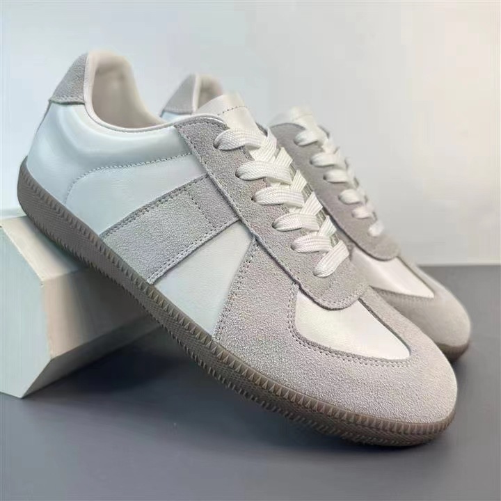 De-training Shoes Men's Spring Reflex Leather Men's Shoes Lace-up New Fashionable All-match Sports Casual White Shoes Soft Slab Shoes