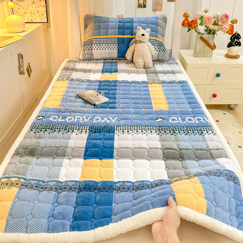Picture of New thick milk velvet mattress student dormitory single mattress cotton bed mattress tatami warm cushion wholesale
