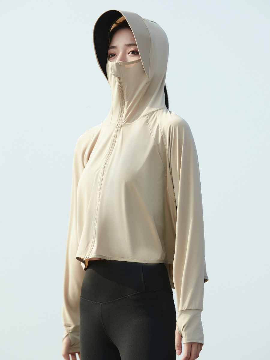 Picture of 2025 New Black Glue Brim Sun Protection Clothing Women's Ice Silk Hooded Breathable Jacket Anti-Uv Sun Protection Clothing Wholesale